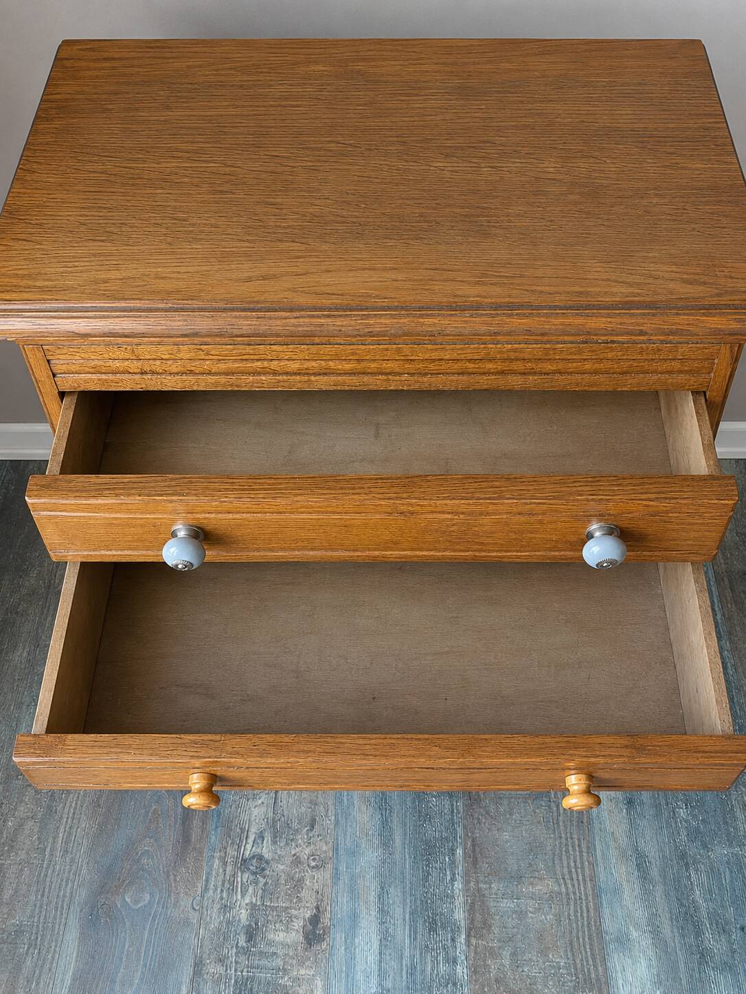 Art Deco chest of drawers