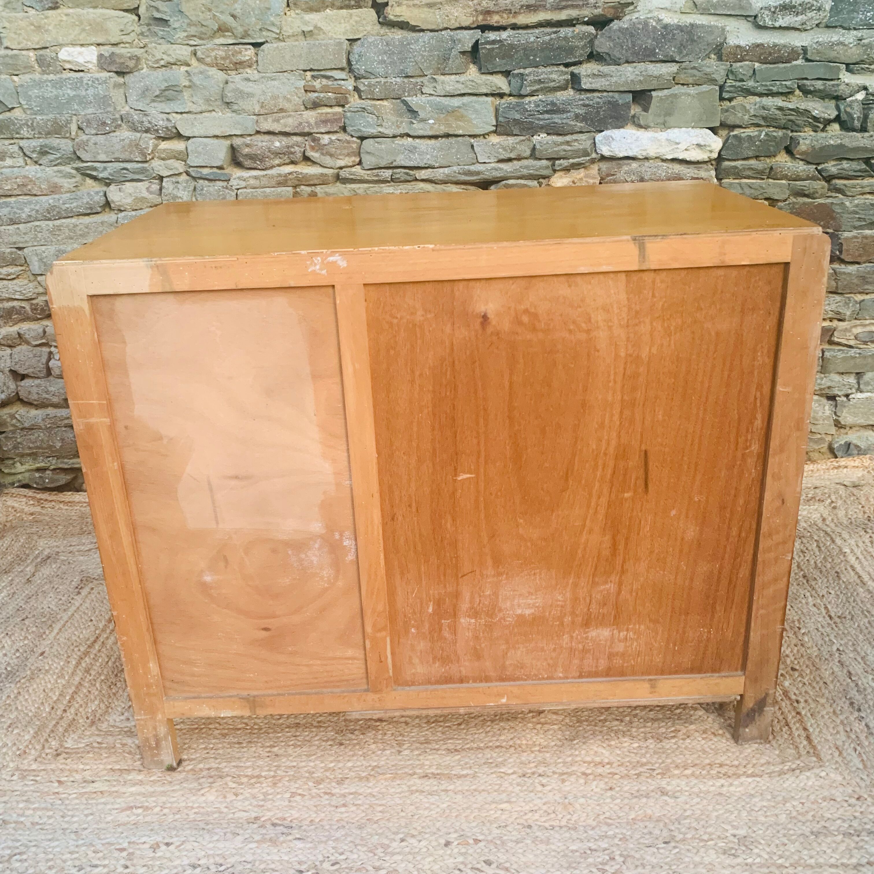 Vintage chest of drawers