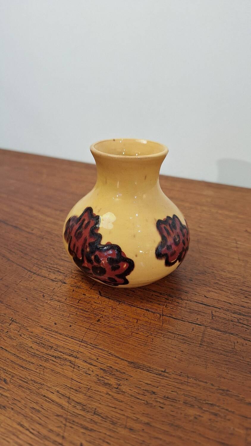 SISPA earthenware vase