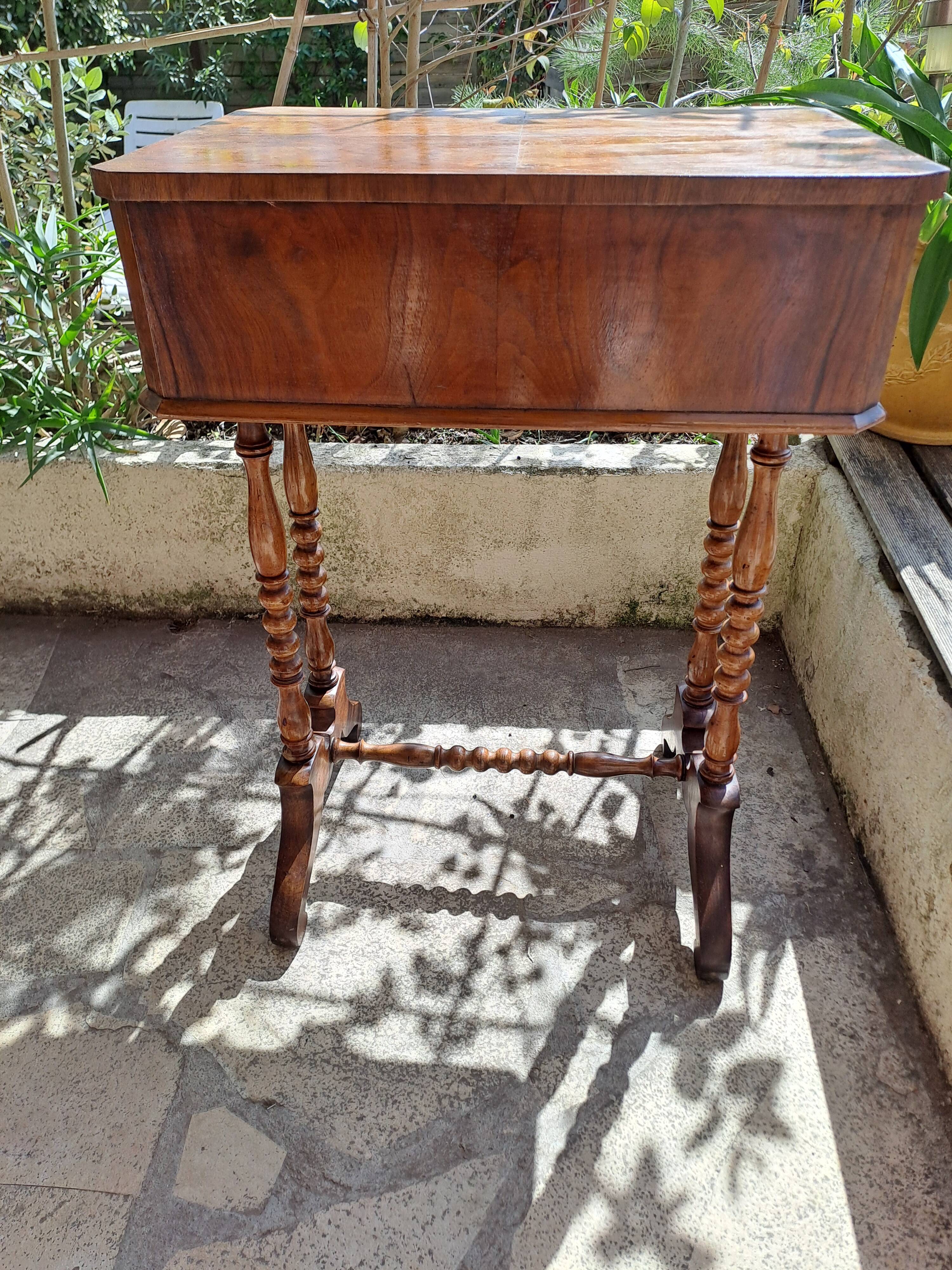 Console, side desk or dressing table in wood with marquetry top and 2 drawers