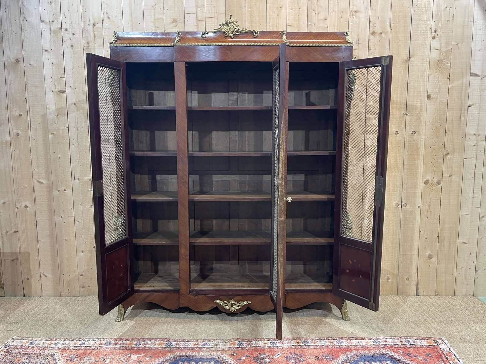 Late 19th century Regency style bookcase in rosewood and oak, removable