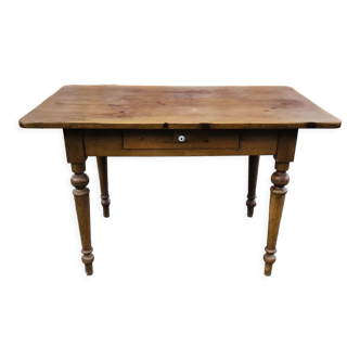 Farmhouse table