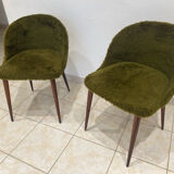 Vintage chairs - Retro chic design - Moss green fur