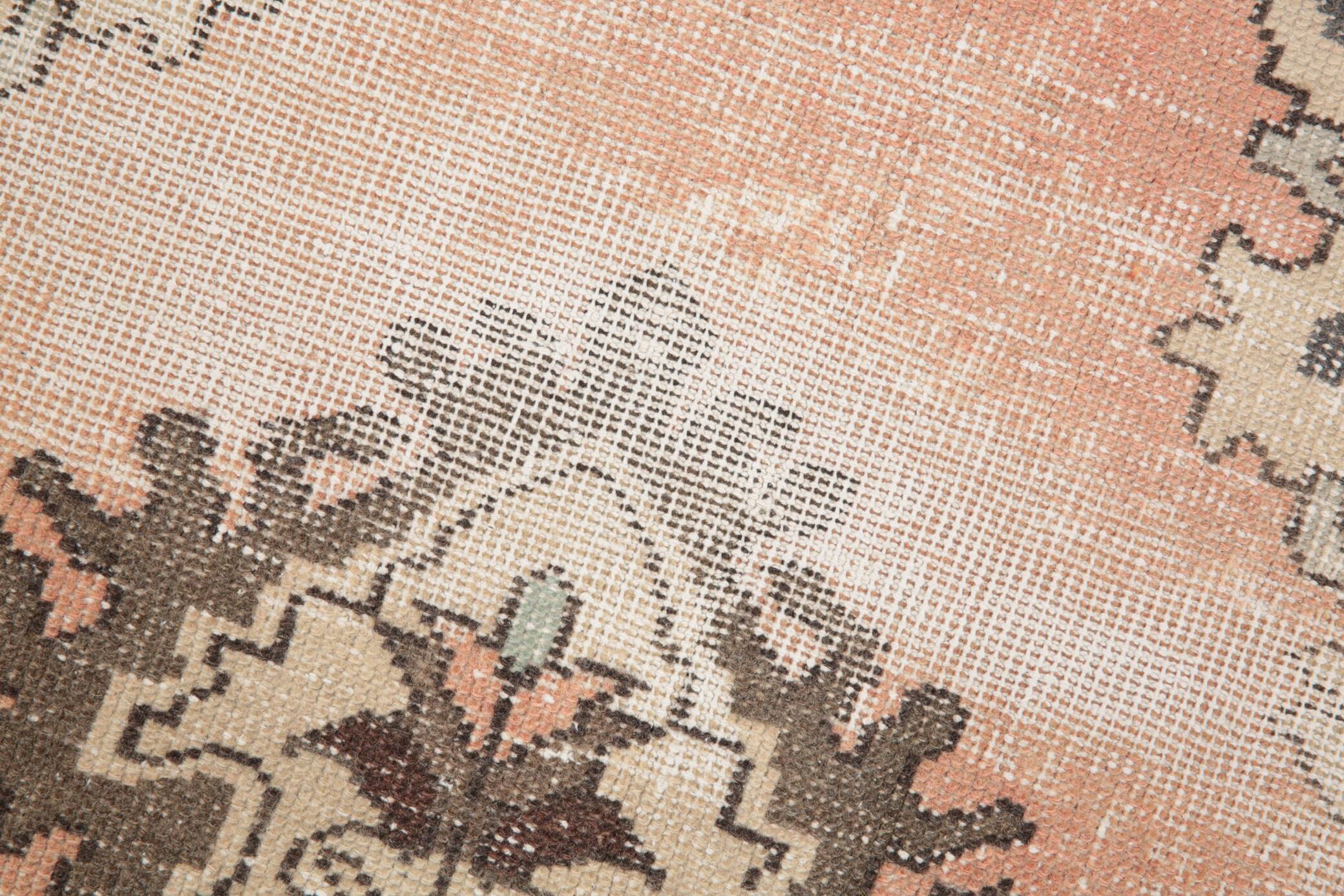 5x8 Vintge Peach & Brown Persian Vintage Rug, 140x247Cm
