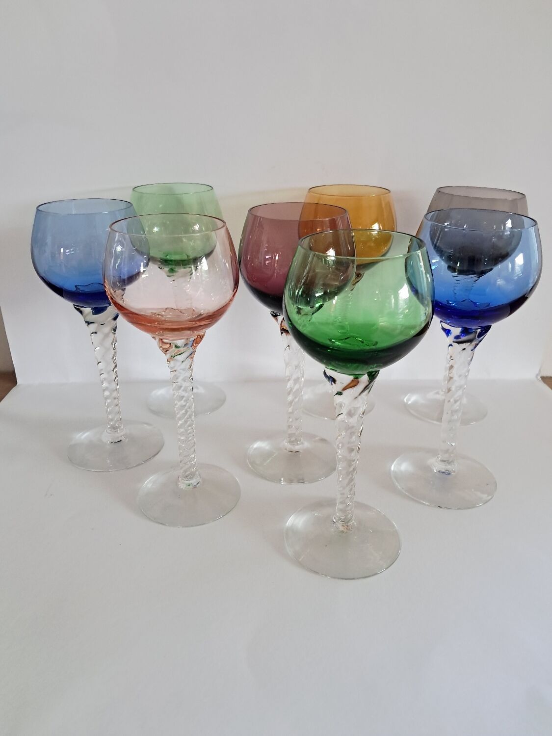 8 coloured Murano wine glasses from the 1950s