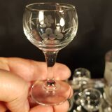 6 verres à liqueur en verre ciselé