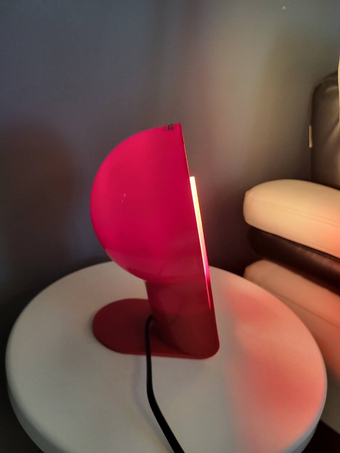 Lampe vintage Panda GUZZINI- Ambrogio Pozzi  rouge