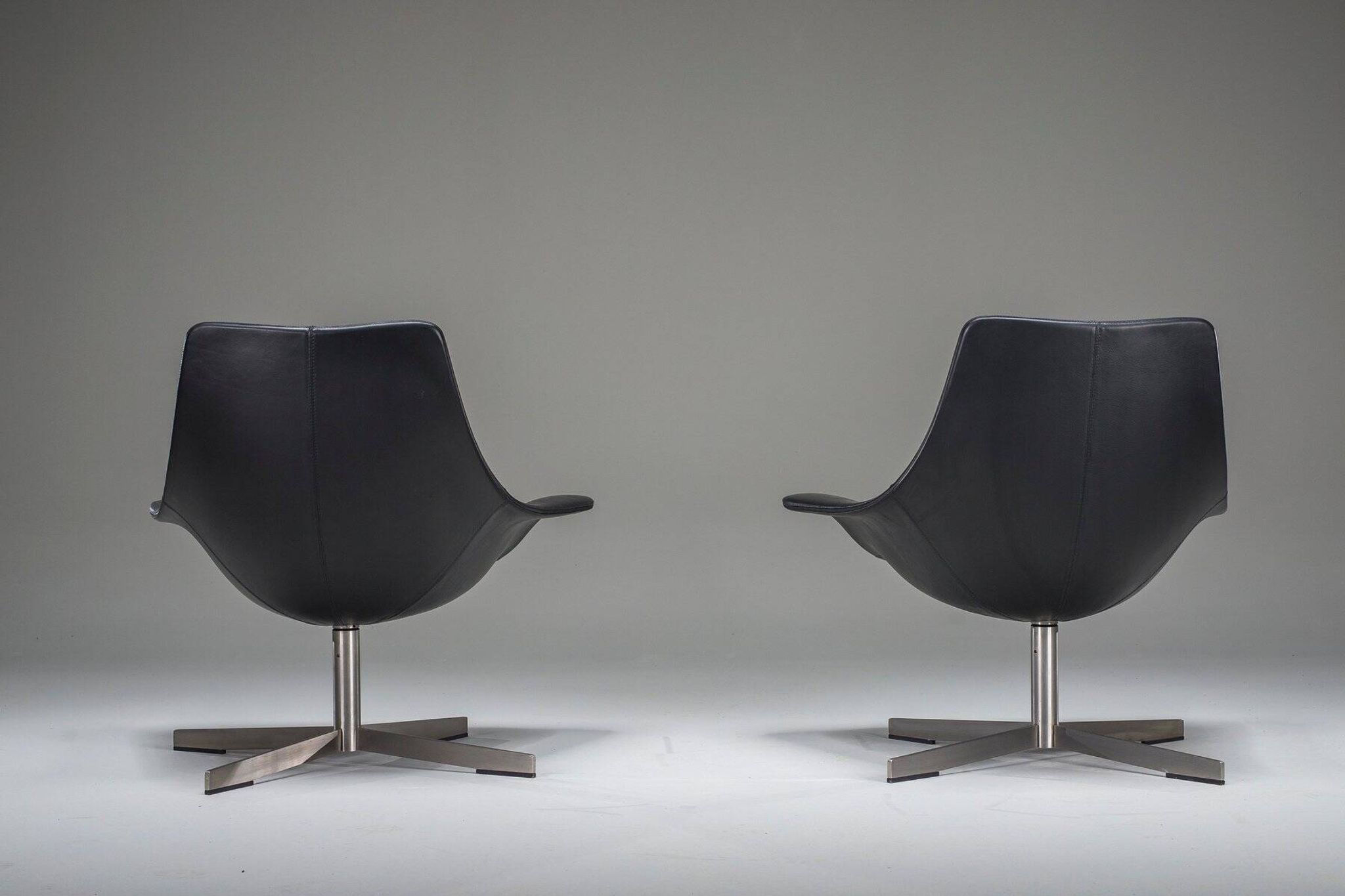 Set of leather armchairs by Rodolfo Dordoni for Matteo Grassi, 1990s