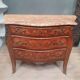 Commode style Louis XV en marqueterie de fleurs
