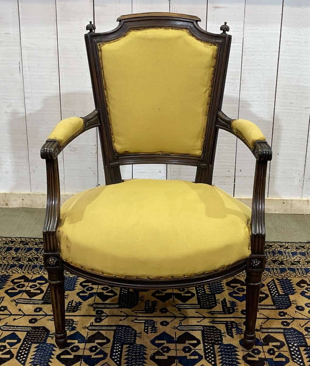 Louis XVI style armchair in beech, late 19th century