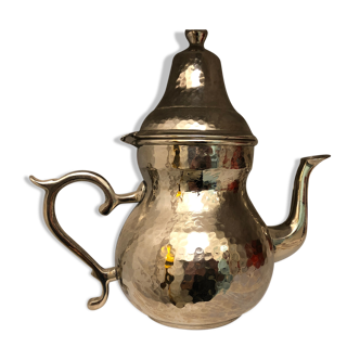 Hammered teapot