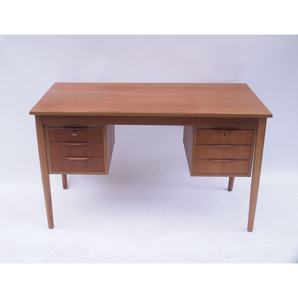 Vintage Danish Scandinavian office