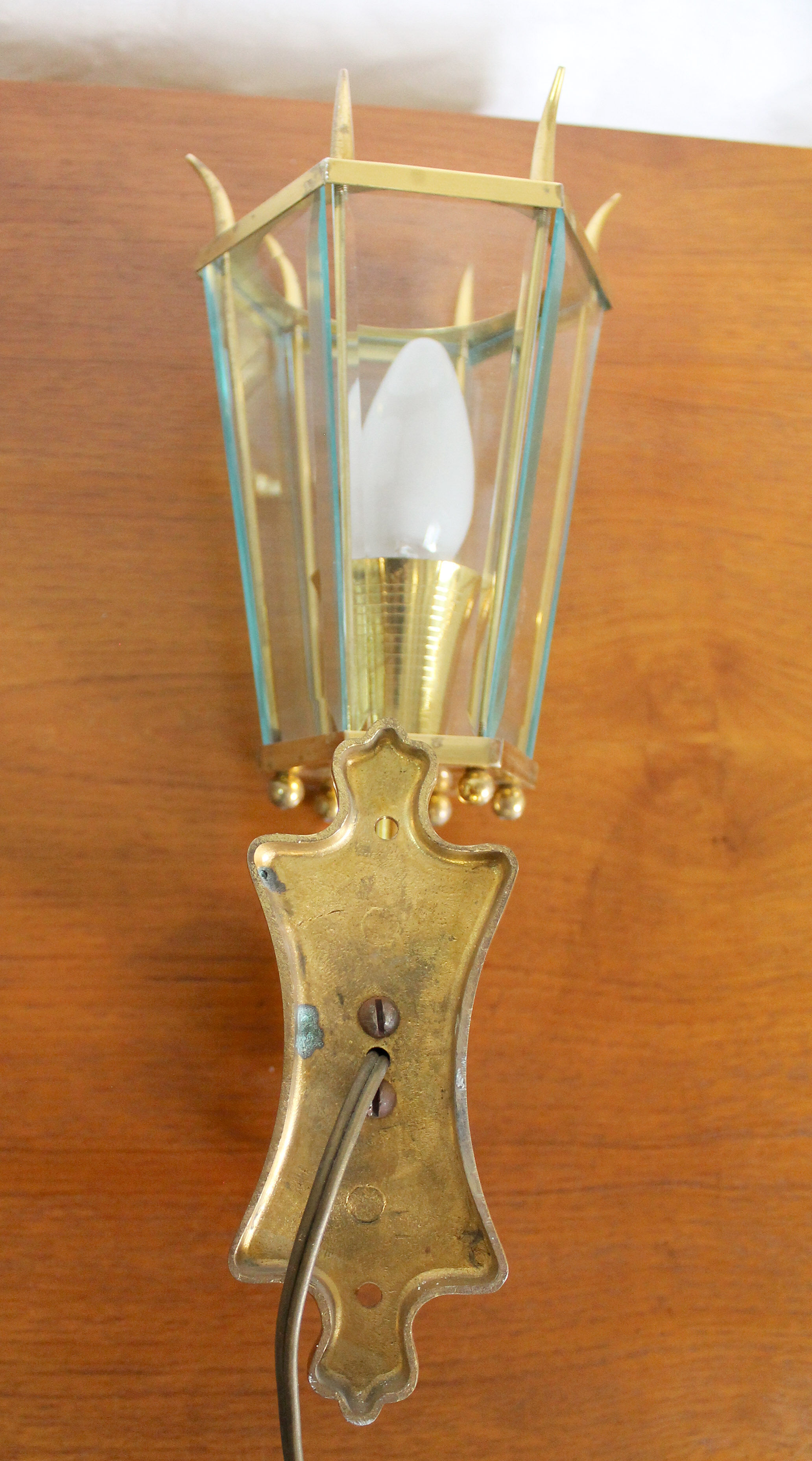 Vintage brass wall sconce