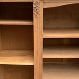 Armoire parisienne vitrée Art Déco asymétrique en chêne brut, 1930