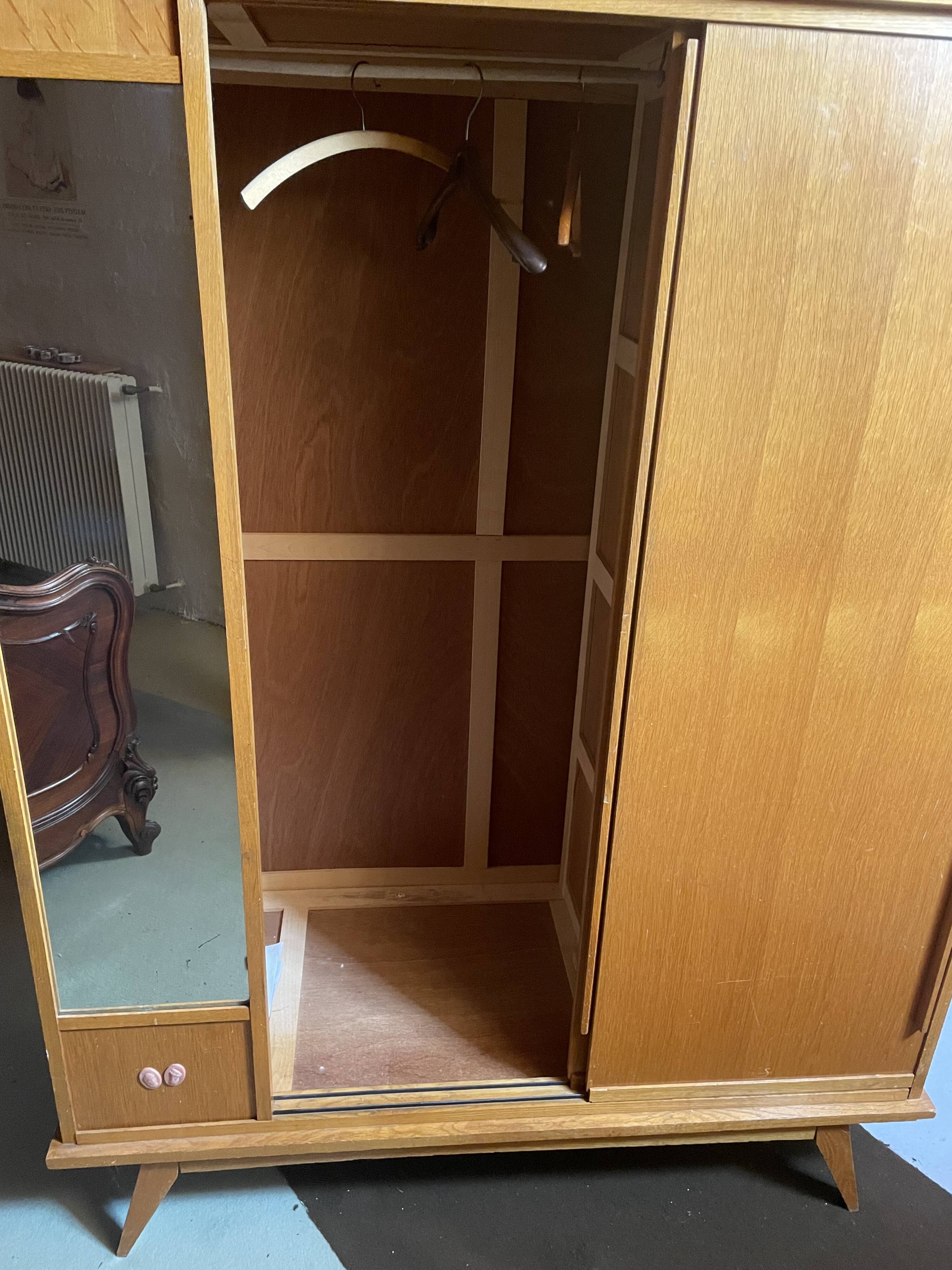 Penderie armoire vintage scandinave années 60