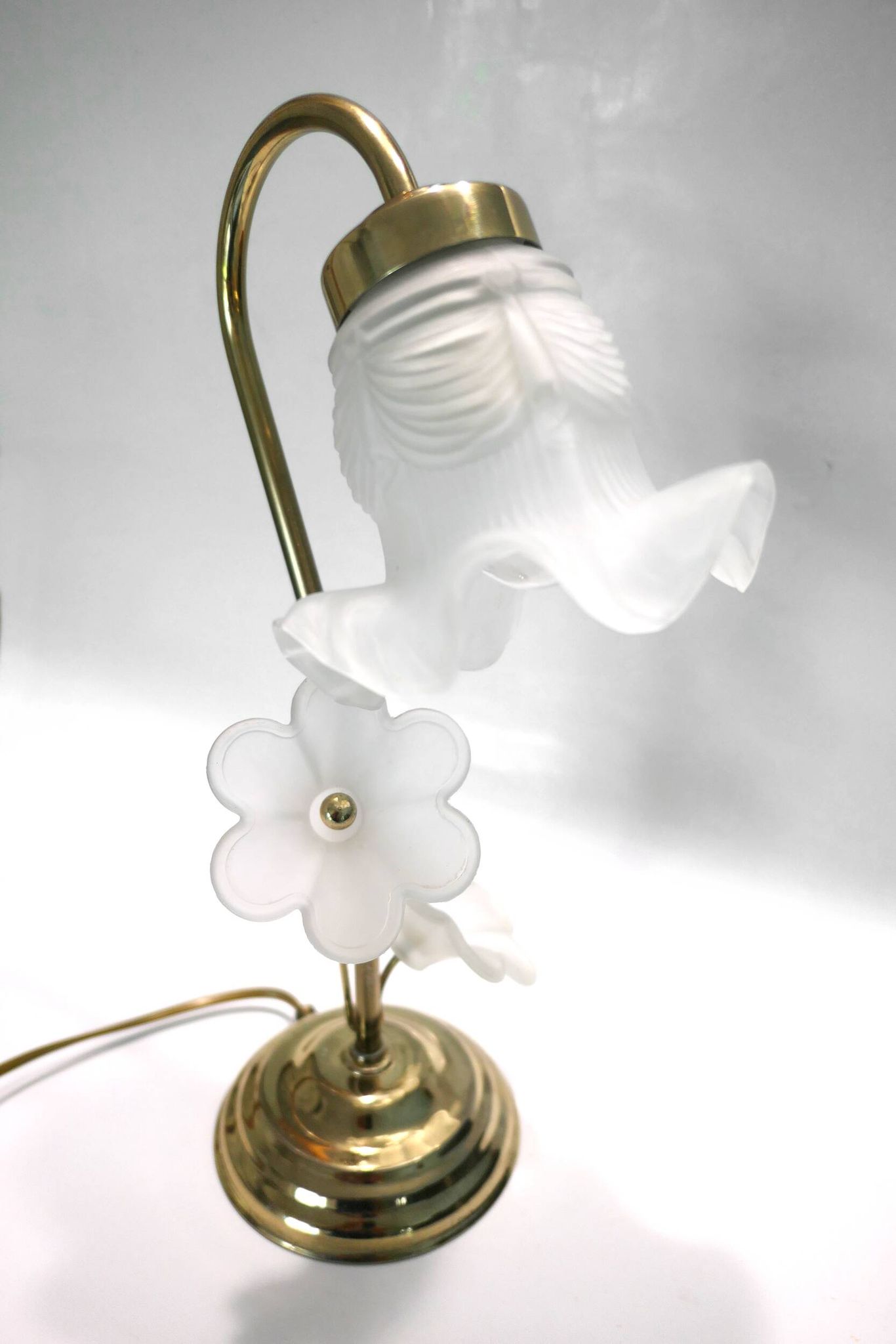 1980s swan neck table lamp
