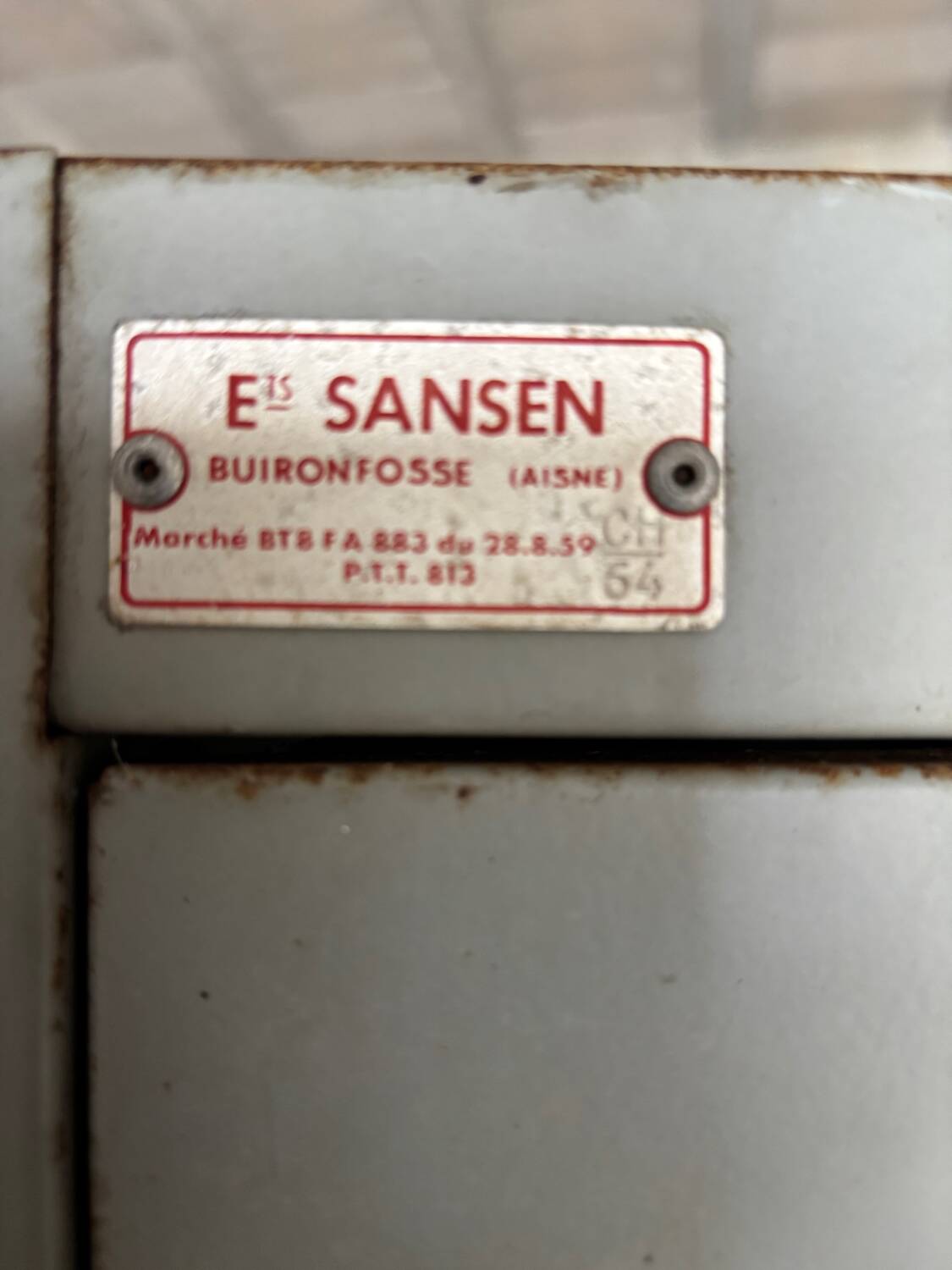 Industrial locker room