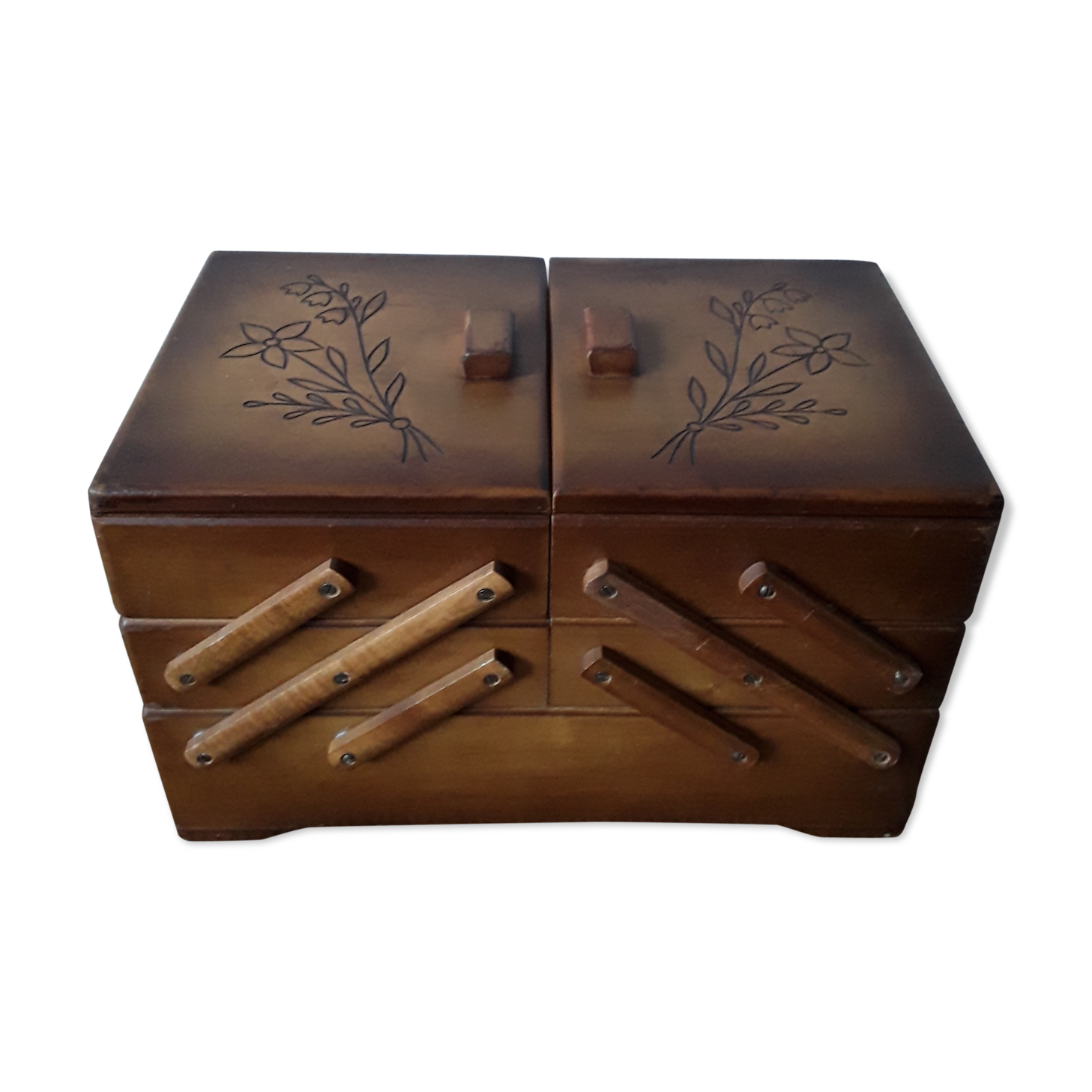 Boite à couture en bois vintage