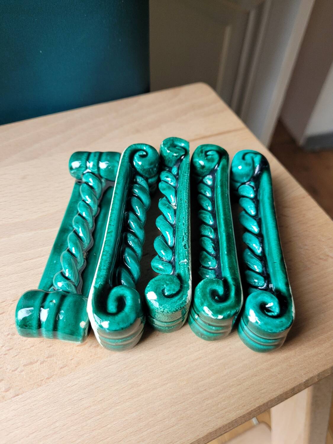 Set of 11 Vallauris glazed porcelain knife holders