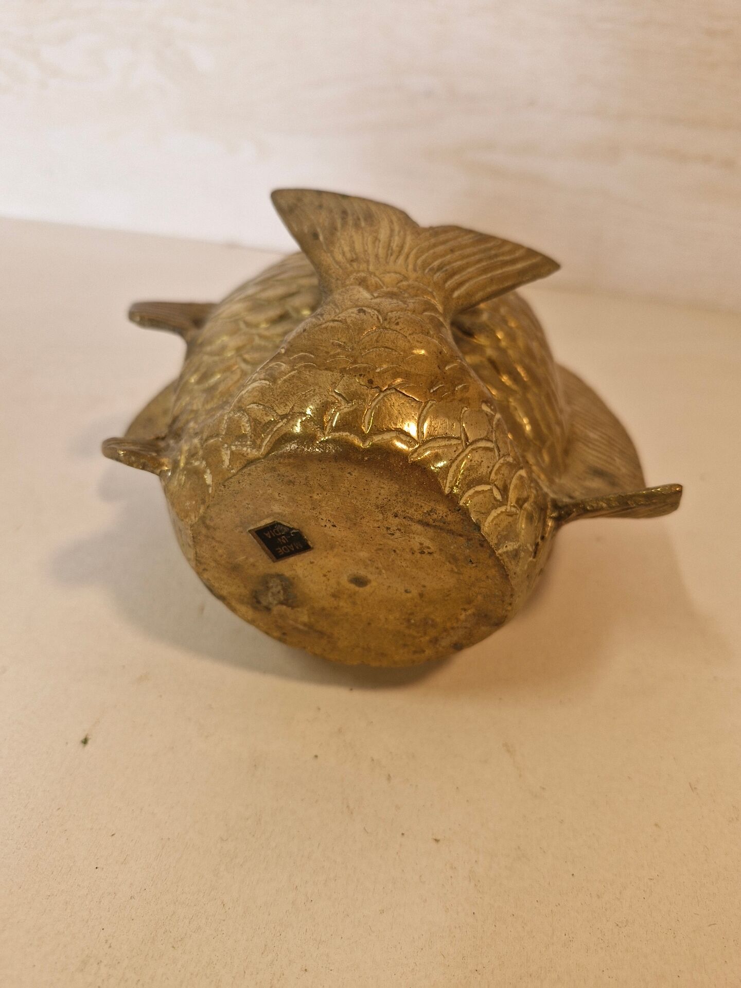 Vase poisson en laiton