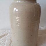 Canned pot in glazed sandstone