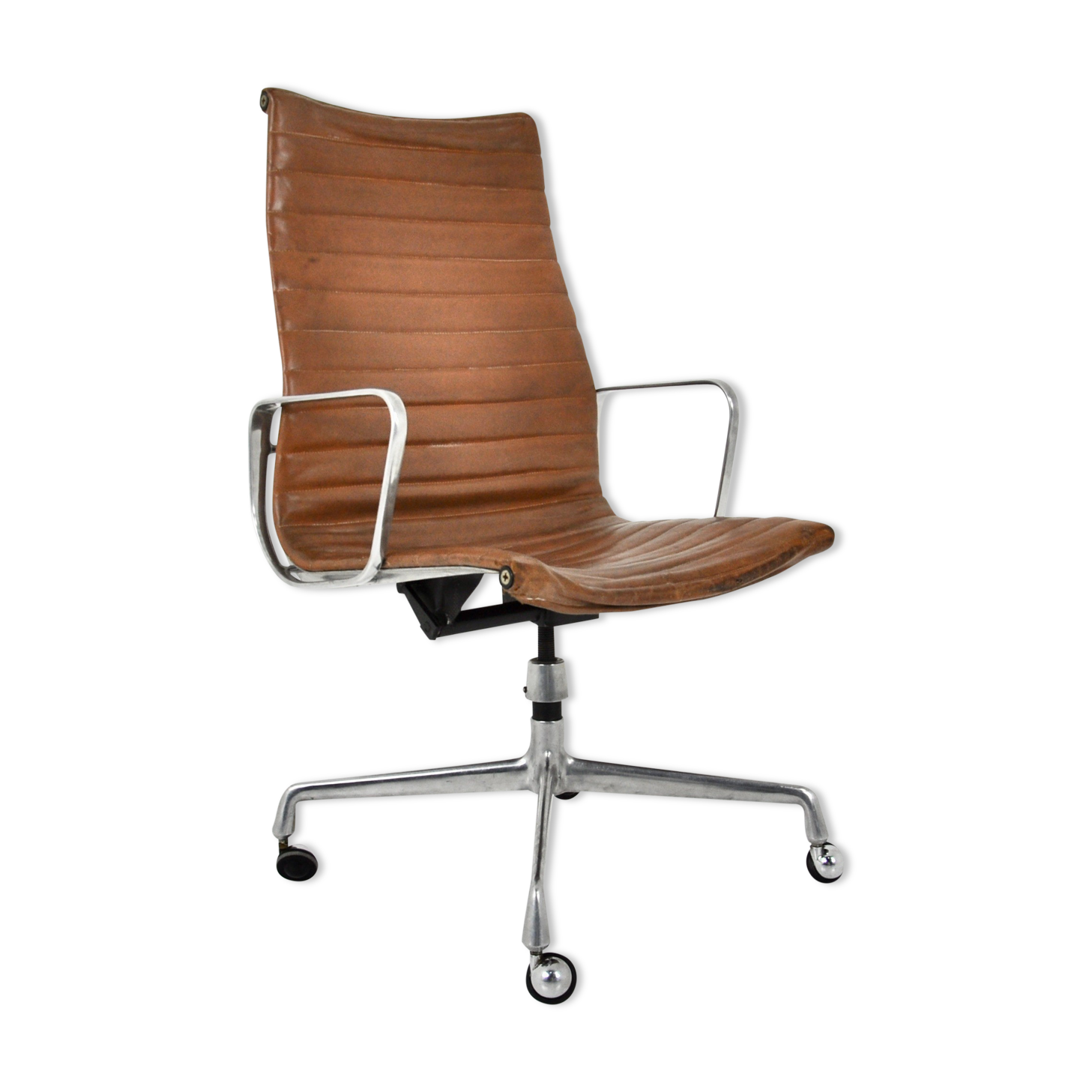Office chair by Charles & Ray Eames for Herman Miller 1970S
