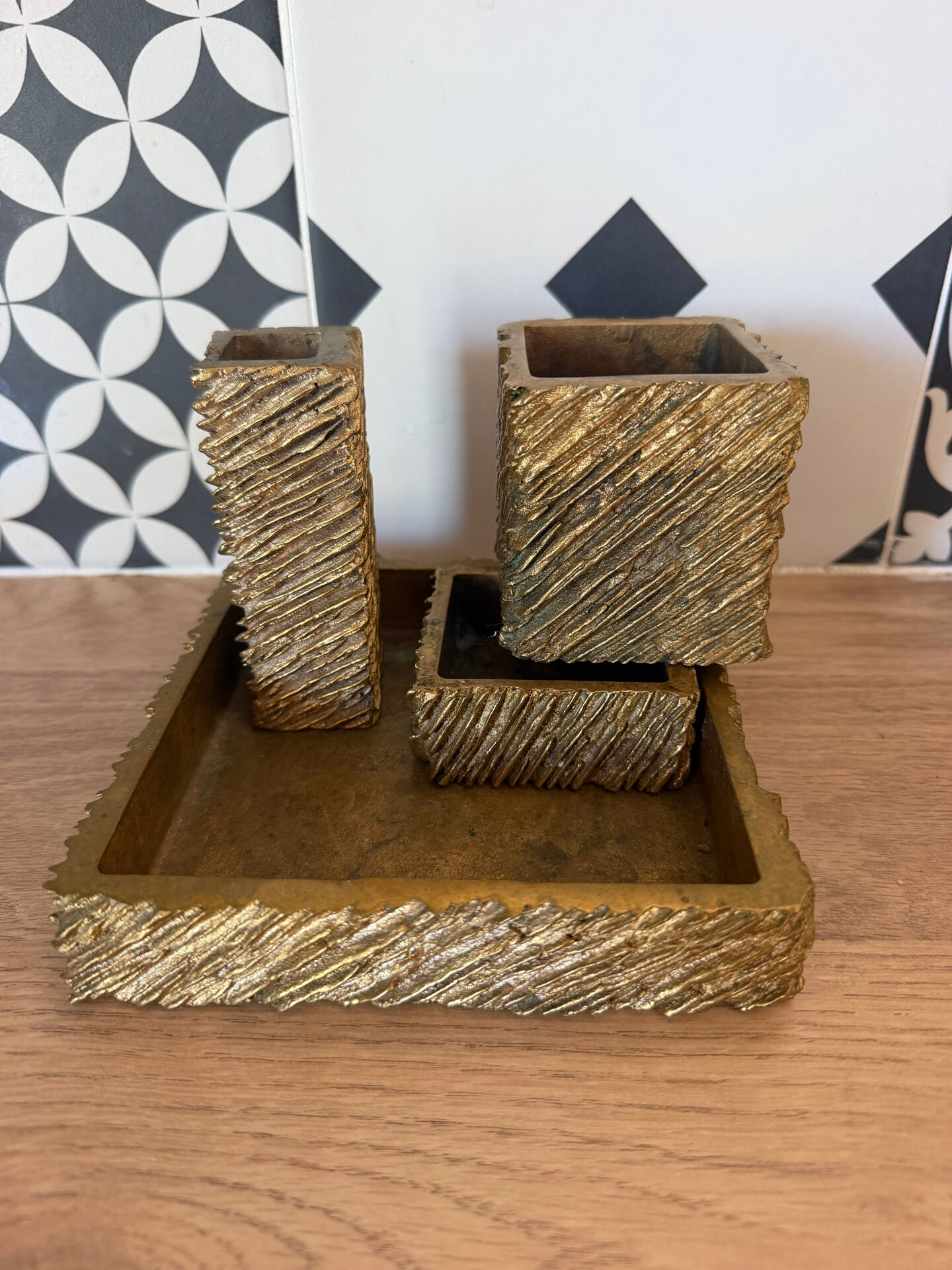 Brutalist desk set