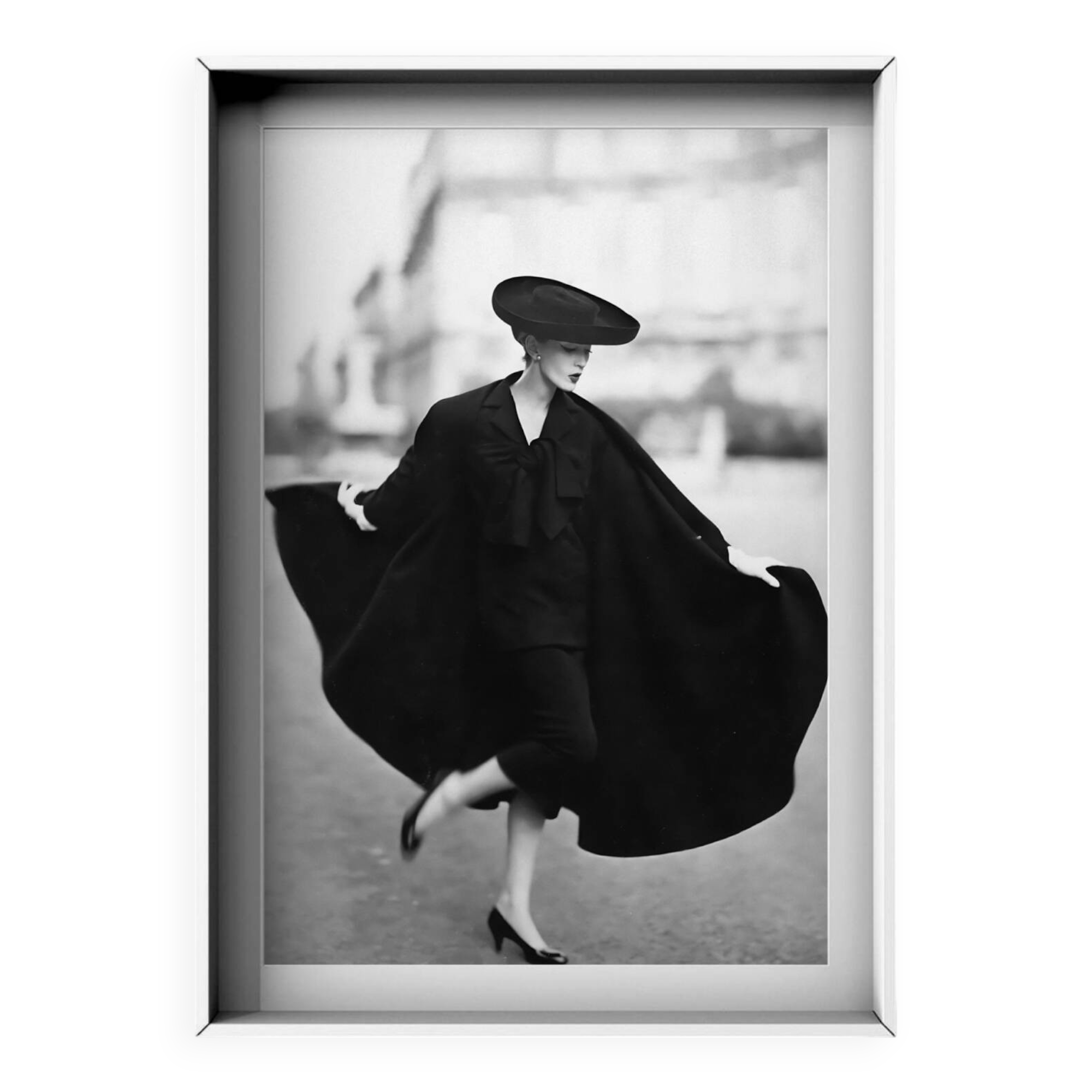 Richard Avedon | Harpers Bazaar 1950 paris street shoot
