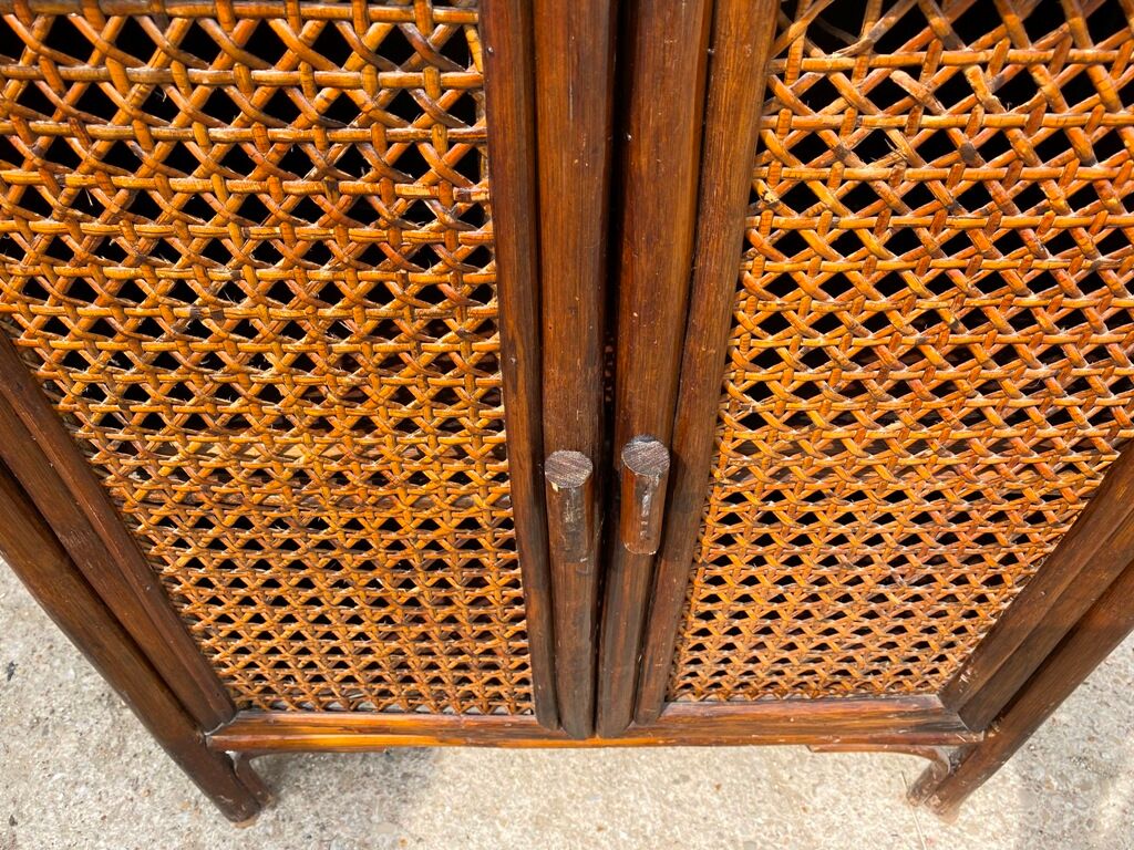 Shelves library in rattan and vintage cannage 70s