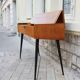 Console pieds fuseaux