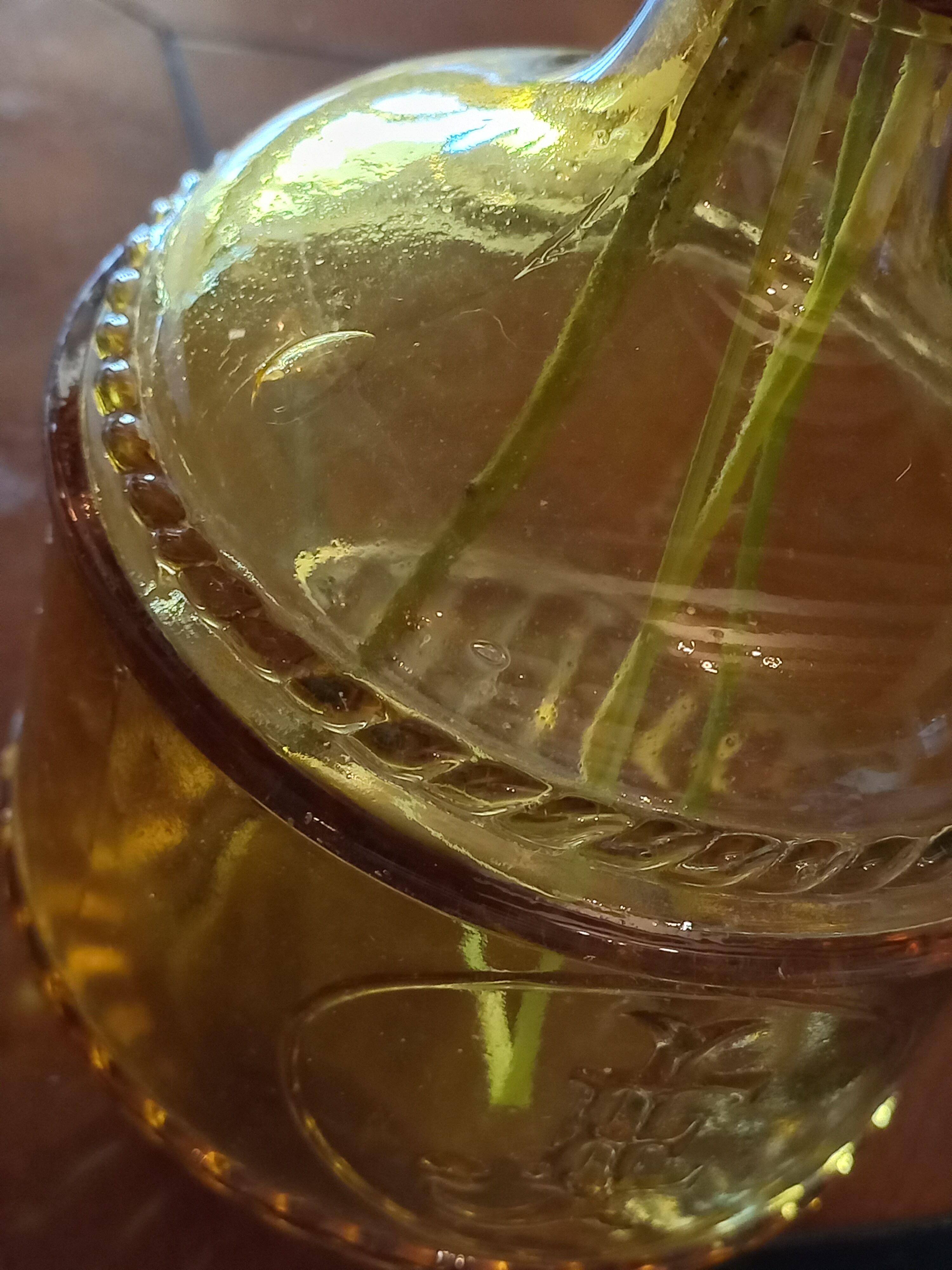 Vase soliflore shaped bottle true vintage