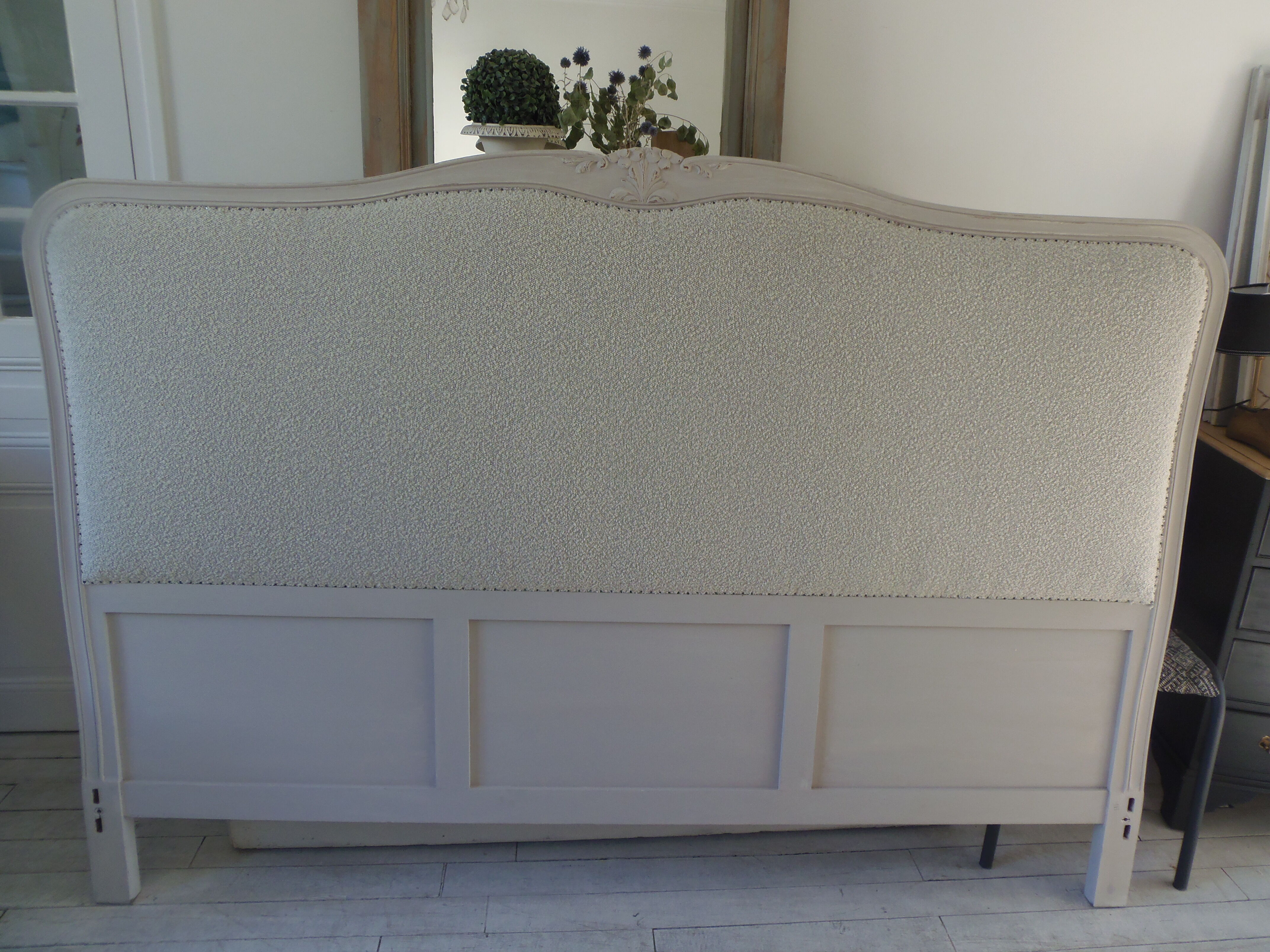 Headboard for a king size bed louis XV