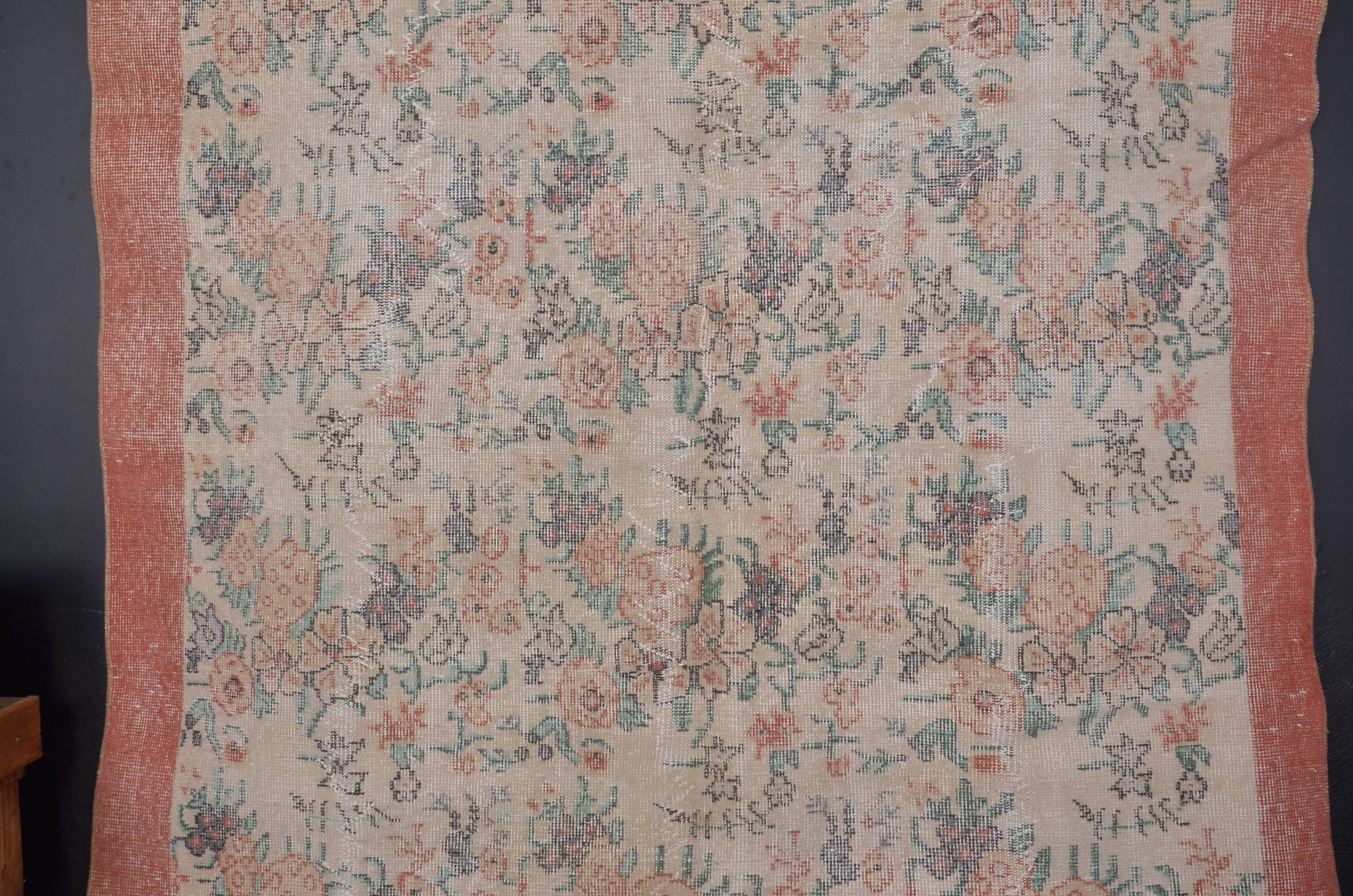 Tapis Oushak noué à la main à motif floral, référence 1268