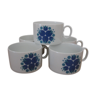 Set of 5 blue cups