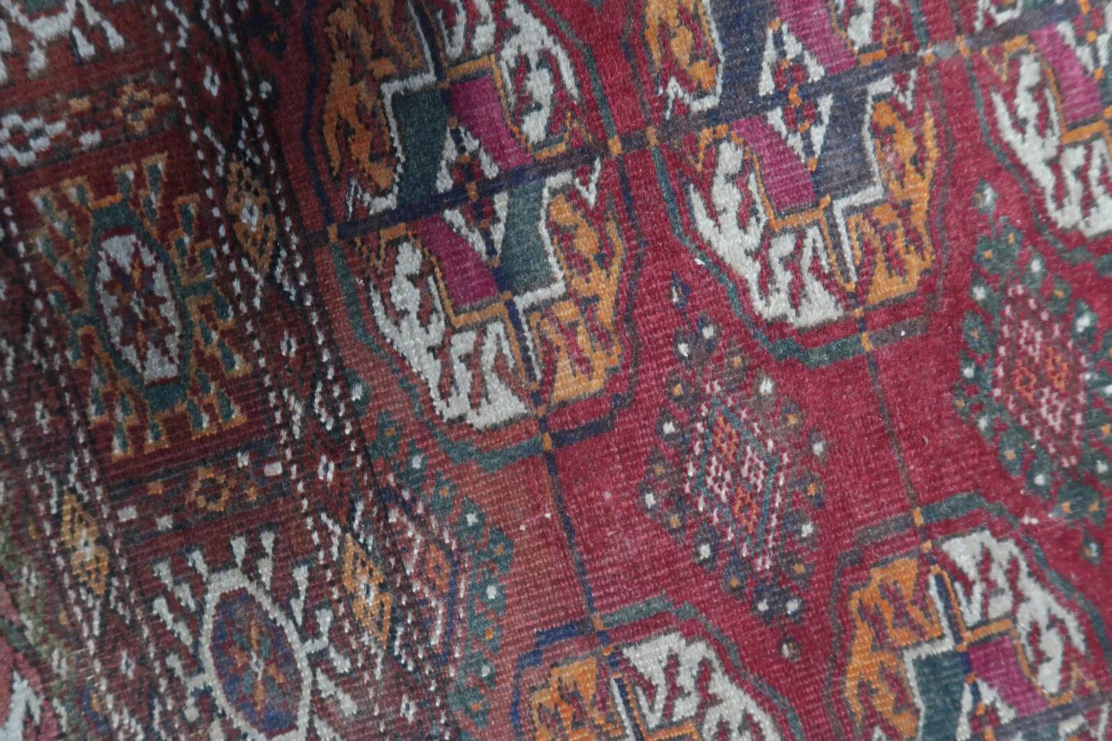 Tapis vintage ouzbek Boukhara fait main 128 cm x 183 cm années 1920