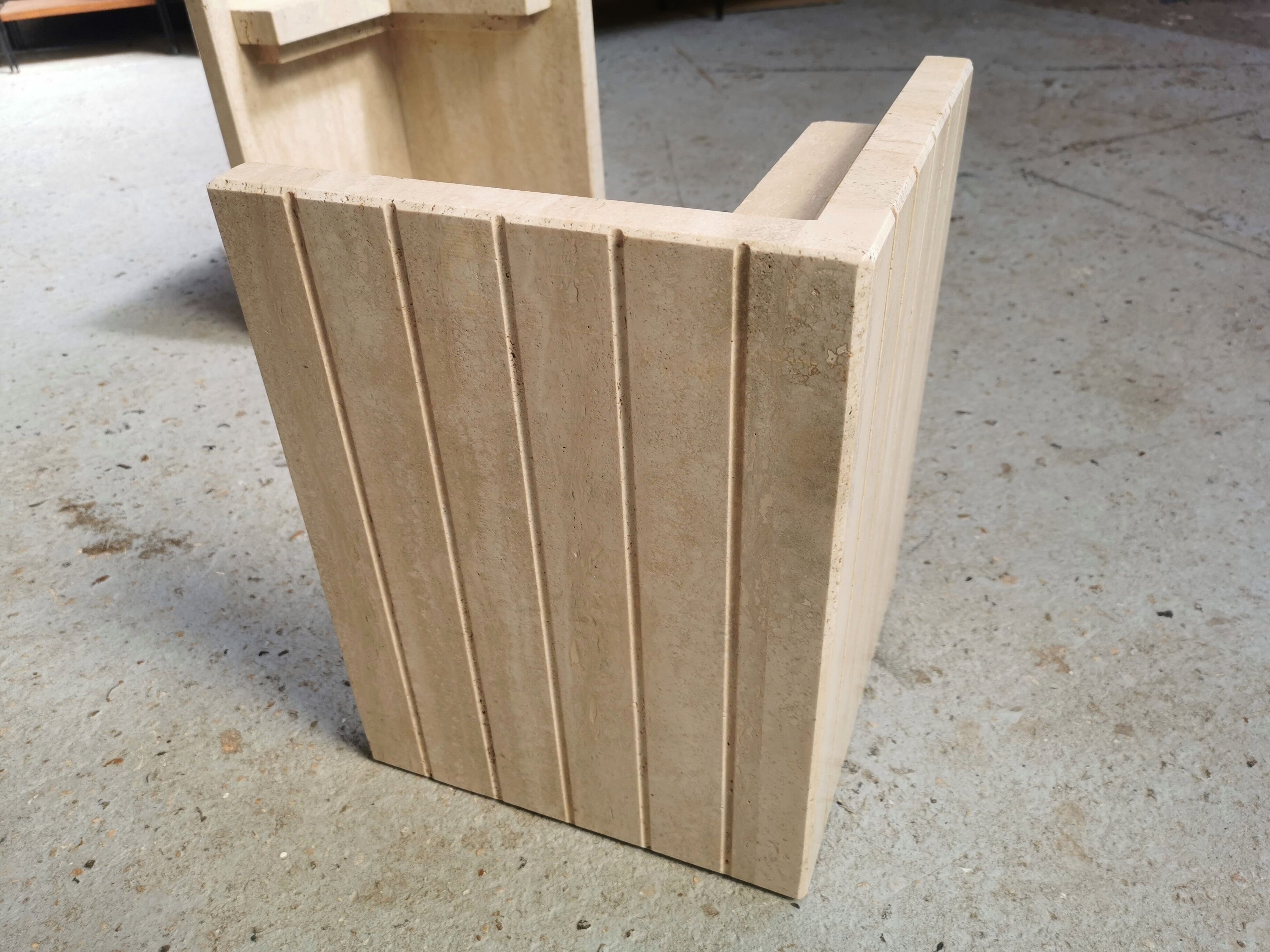 Coffee table in travertine Roche Bobois