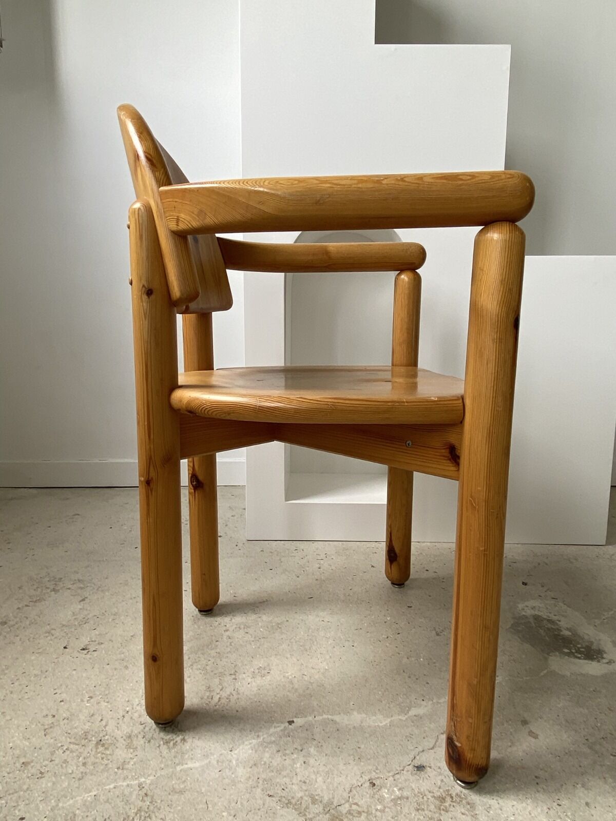 Pine armchair René Daumiller