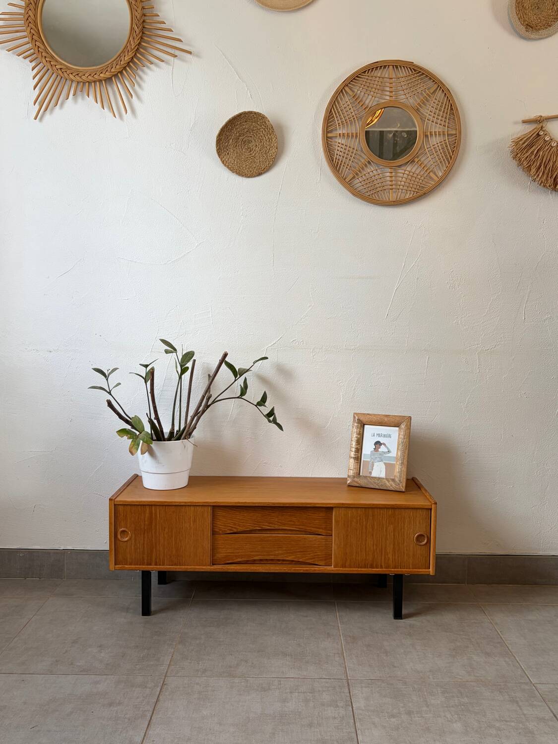TV furniture / vintage mini sideboard
