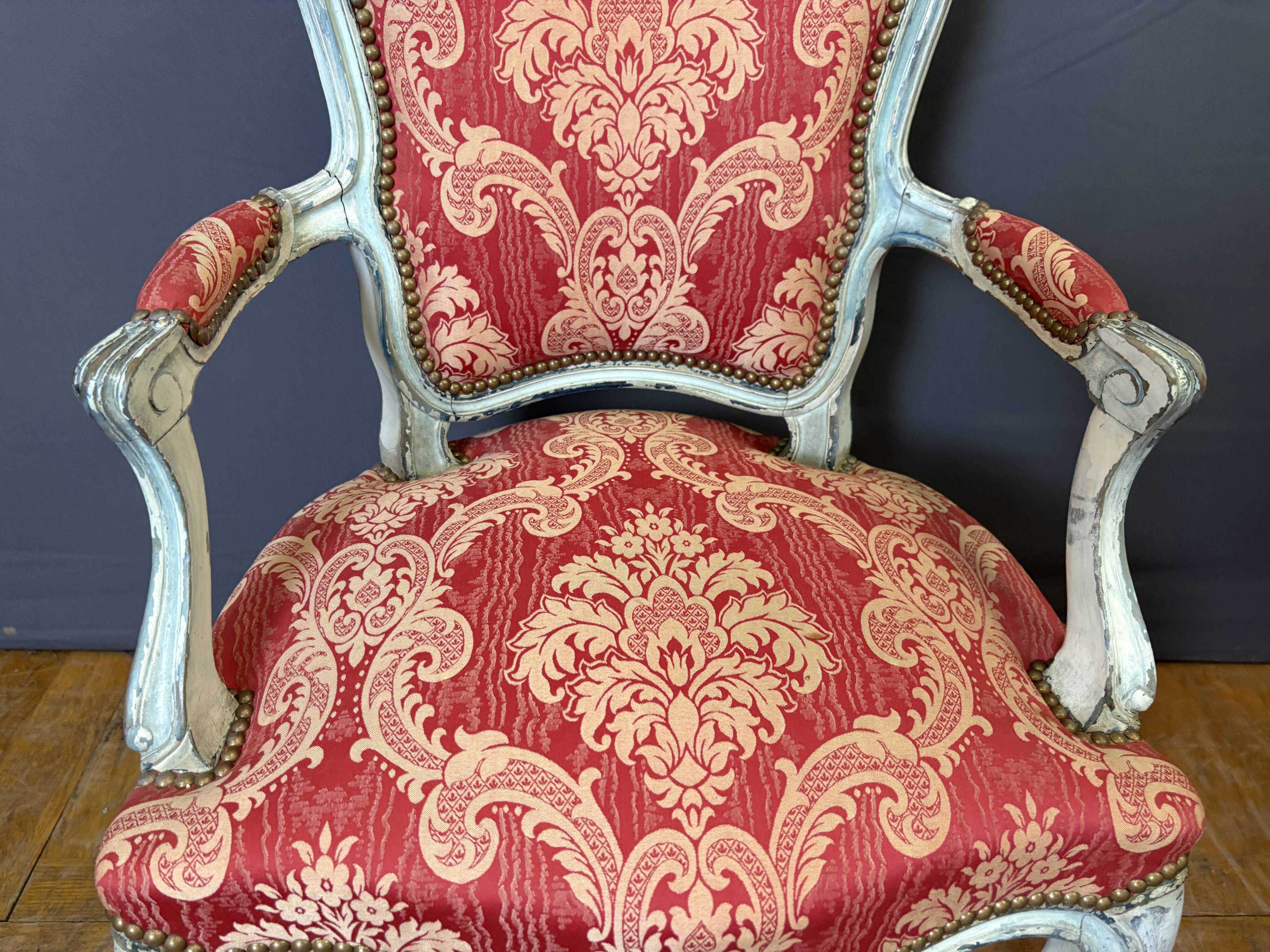 Paire de Cabriolets de Style Louis XV en Hêtre polychrome