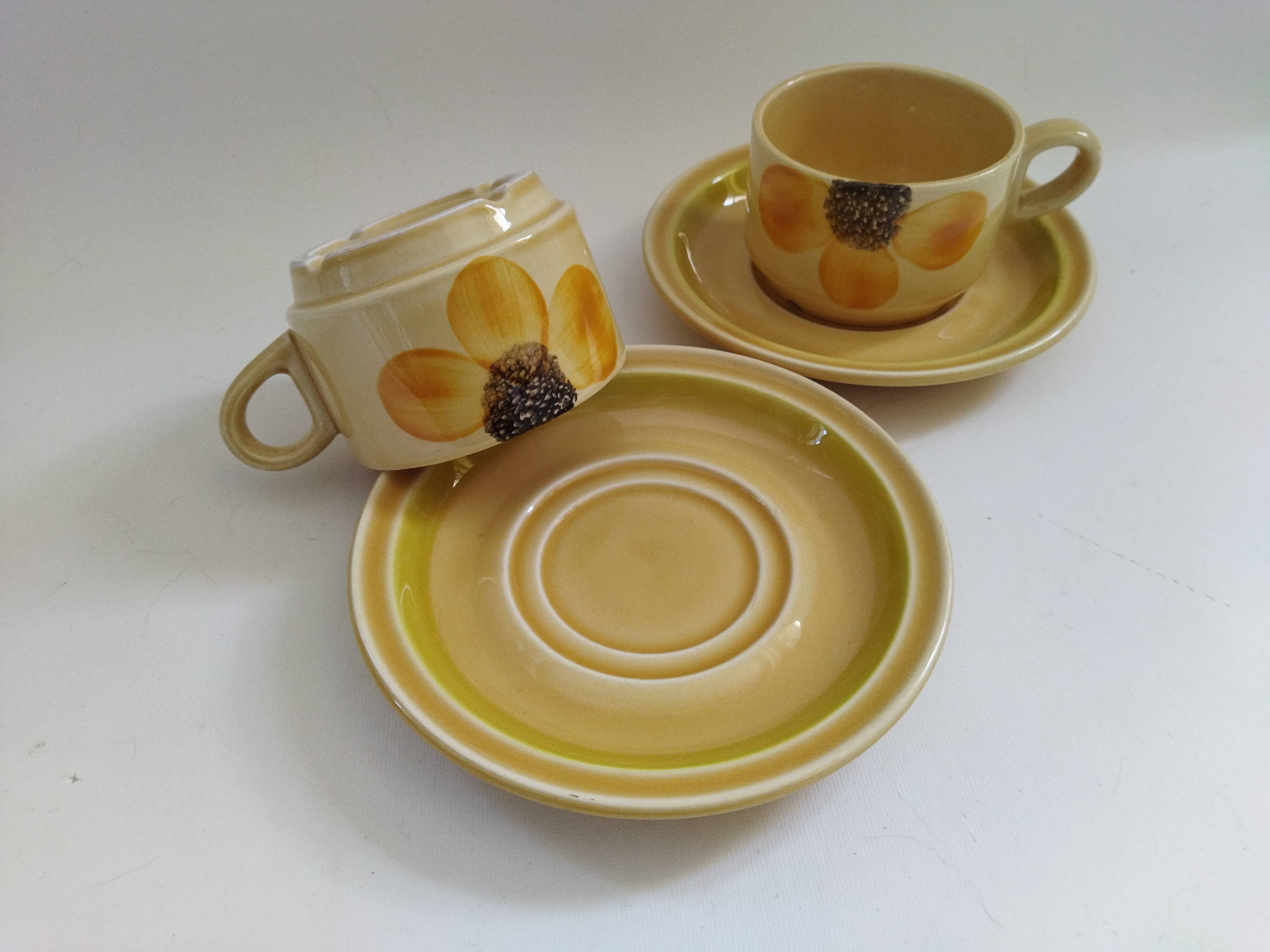6 Gien "Sun" coffee cups