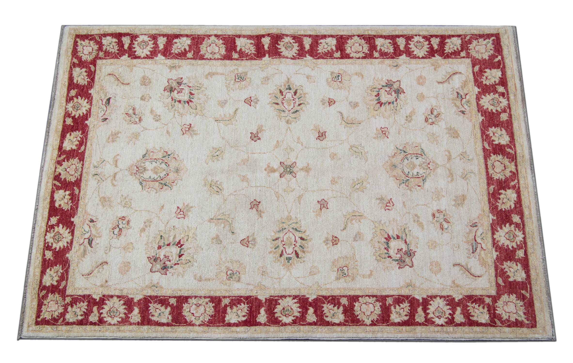 Traditional Living Room Rug, Cream Red Floral Oriental Carpet 119x175cm