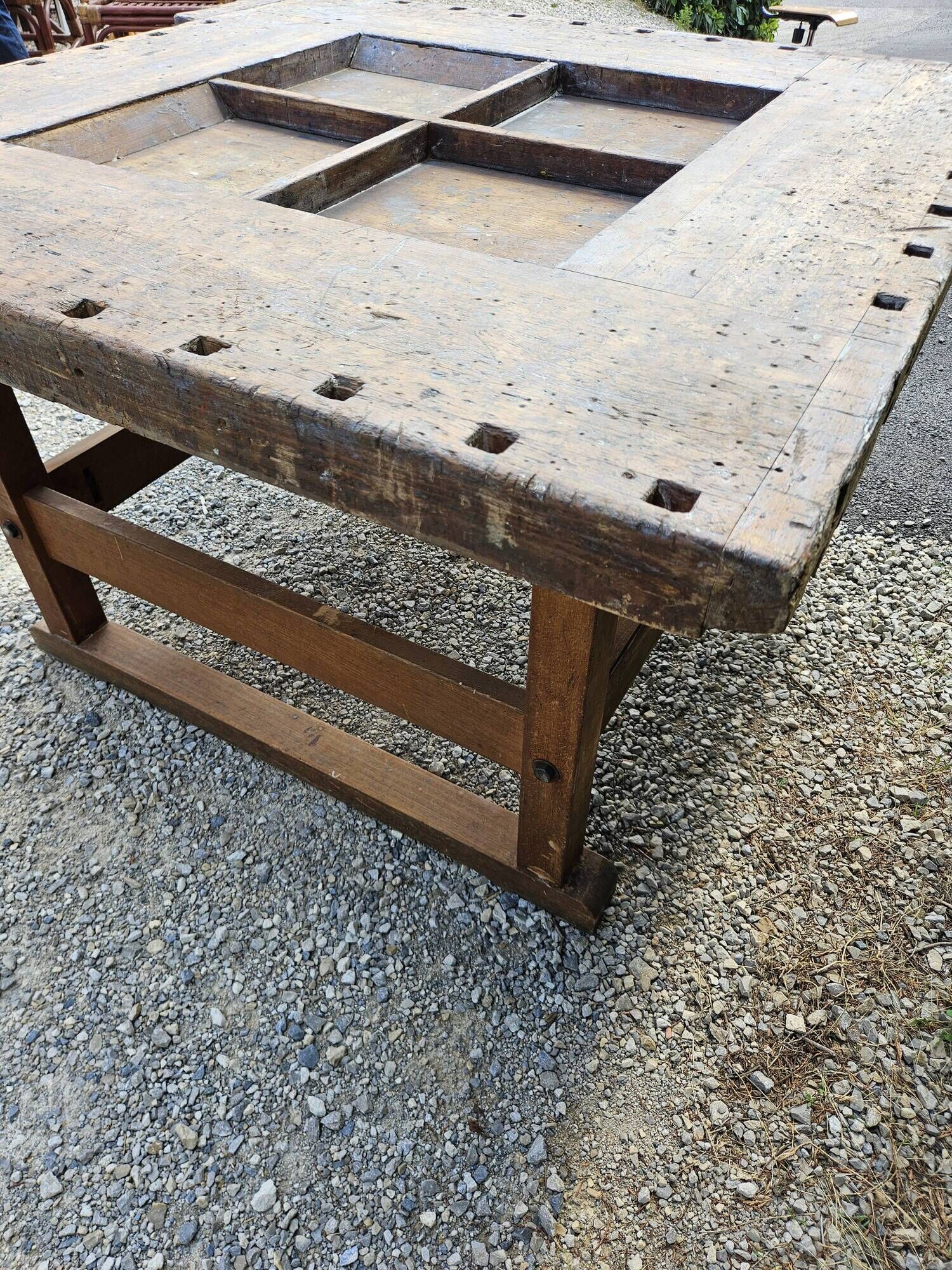 Établi ancien de sculpteur