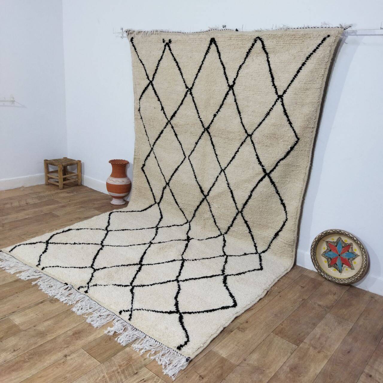 Handmade wool Berber rug 317x 184 cm