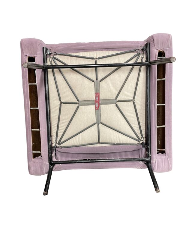 Fauteuil G10 de Pierre Guariche, Edition Airborne 1954