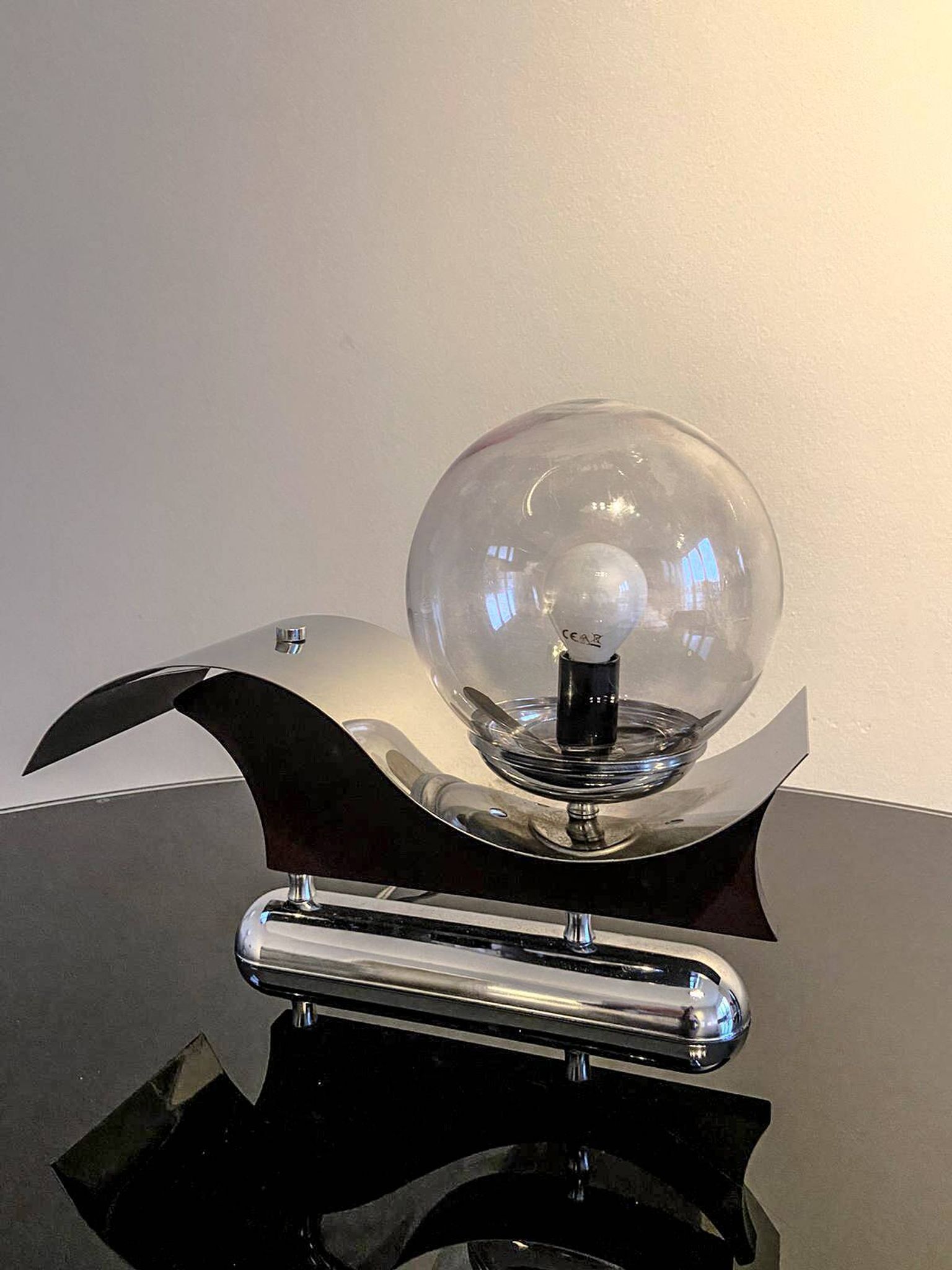 Pair of metal and blown glass wall lights, Italy 1970s, in excellent condition.