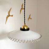 Suspension opaline