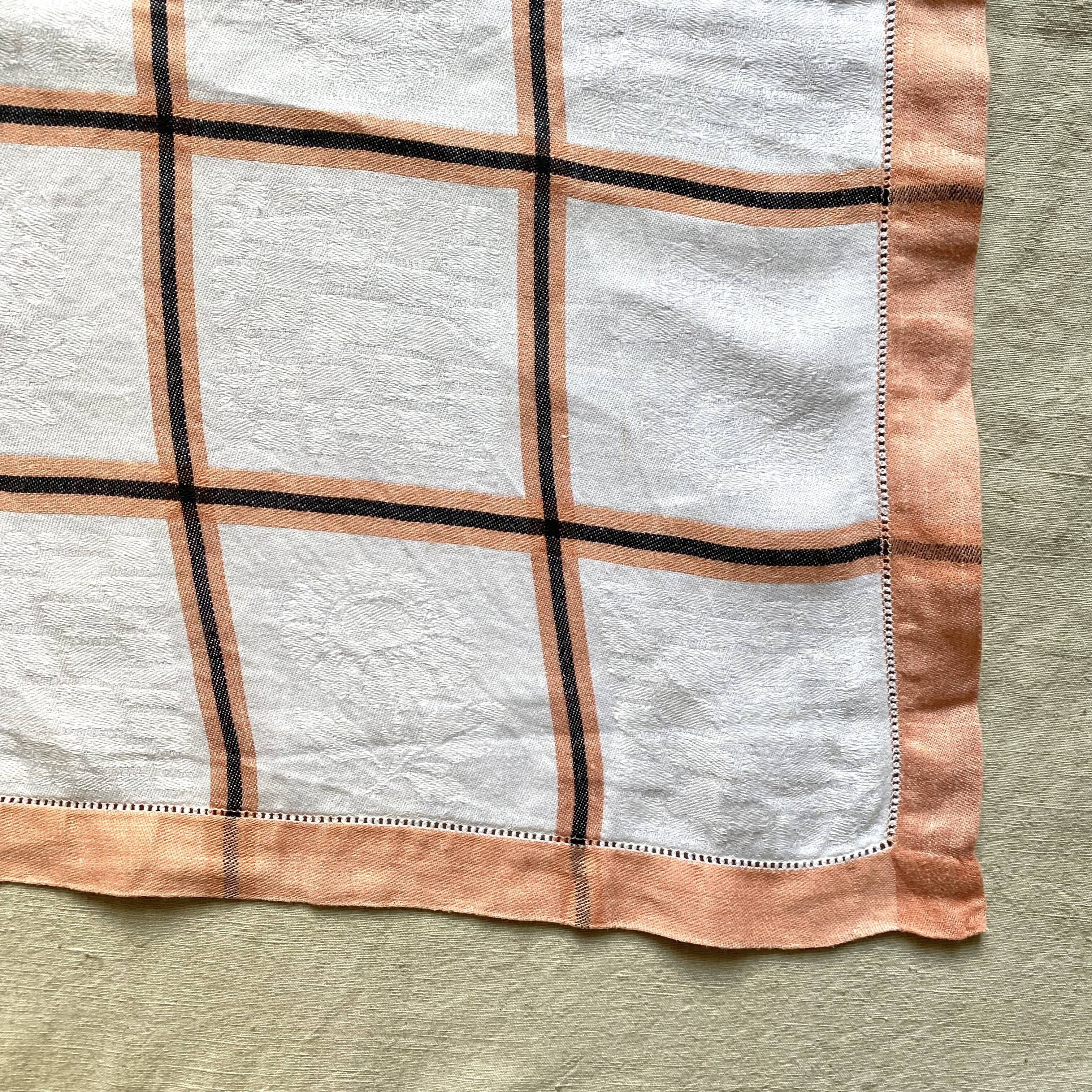 Nappe carrée vintage quadrillée 120X120