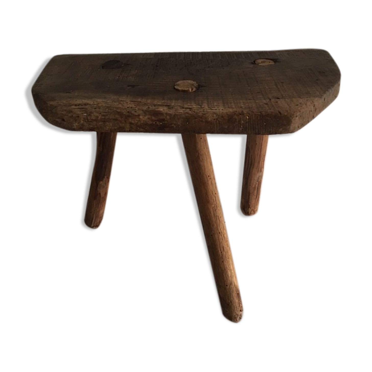 Ancient tripod tabouret