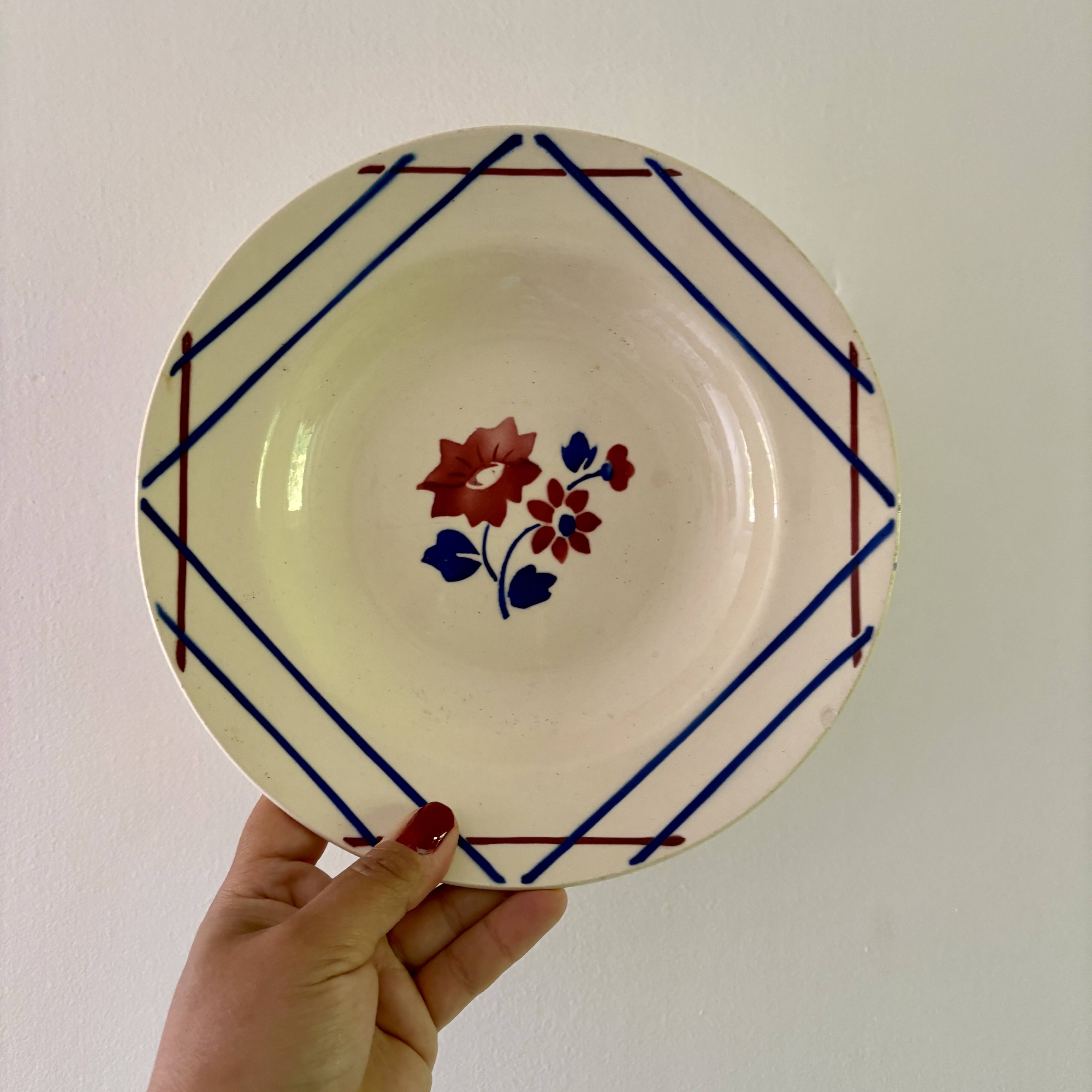 Set of 8 mismatched vintage soup plates