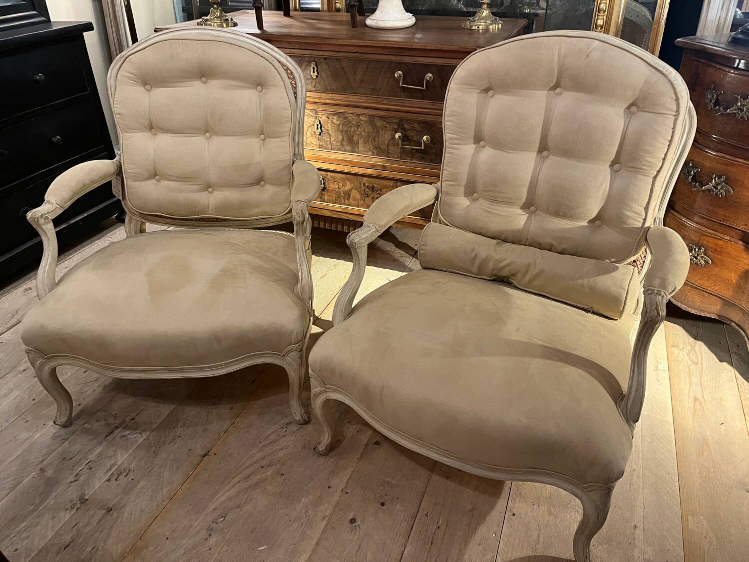 Pair of armchairs